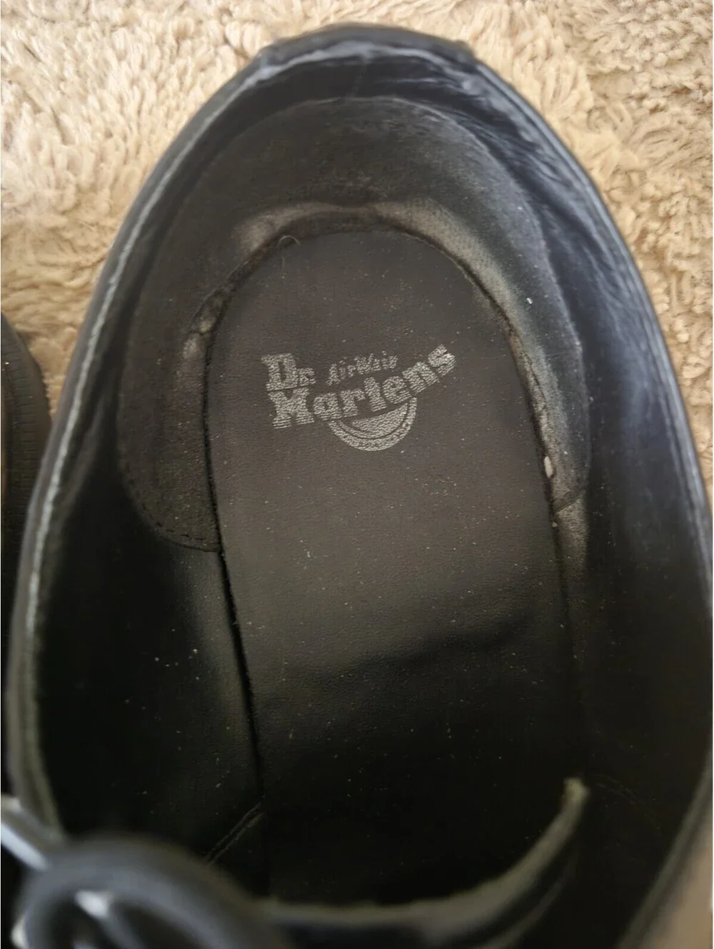 N/A dr martens